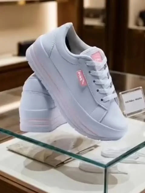 Tenis