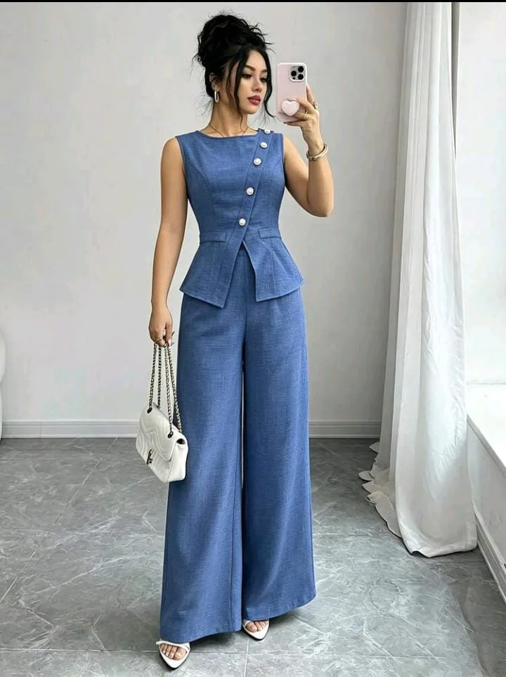Conjunto 2 Peças Azul - Blusa Assimétrica com Botões + Pantalona Larga