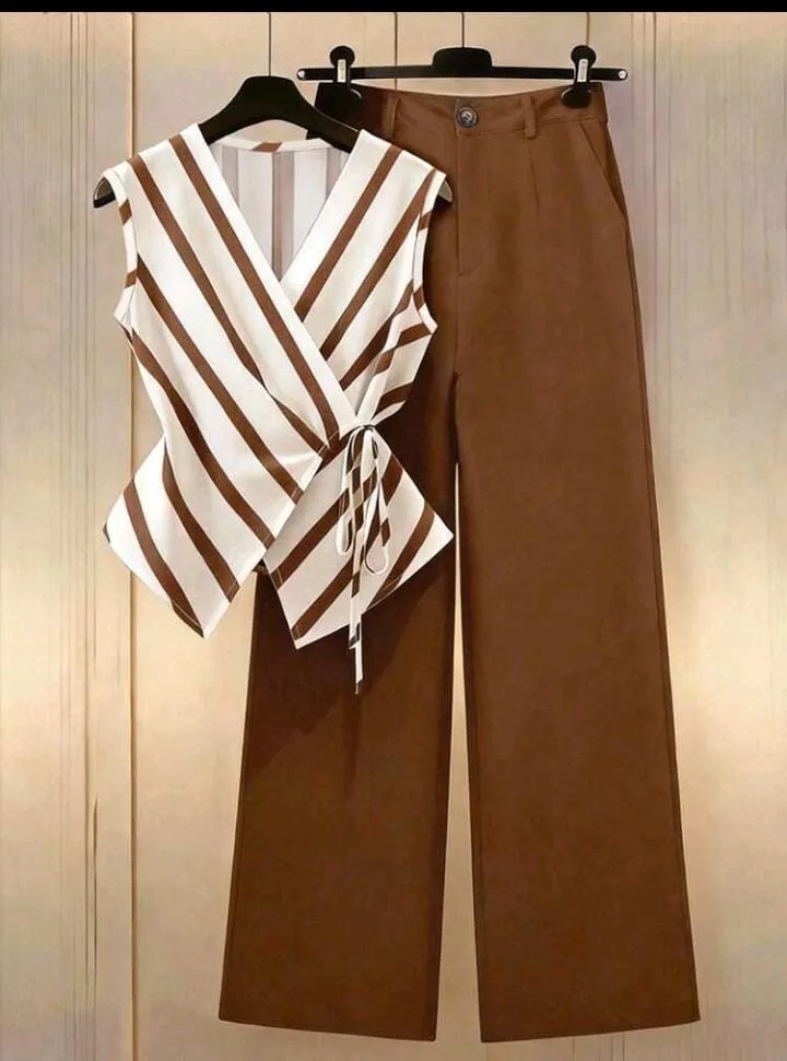 CONJUNTO LISTRADO MARROM COM PANTALONA
